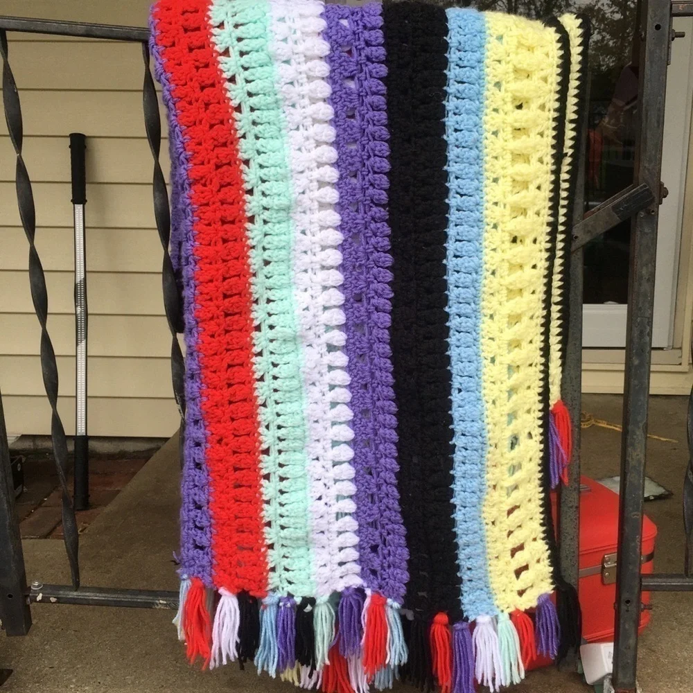 Vintage 70’s Bohemian Afghan Granny Blanket Throw Cabin Vibes